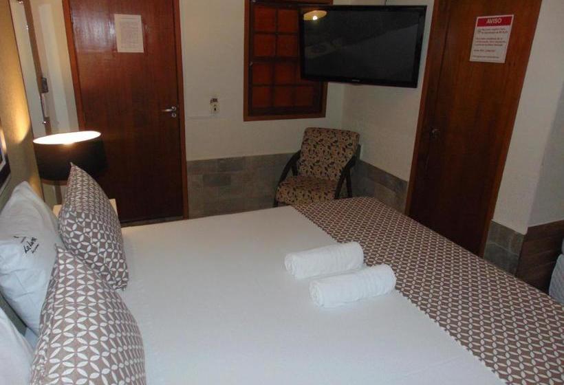 پانسیون Pousada La Luna Dos Pireneus