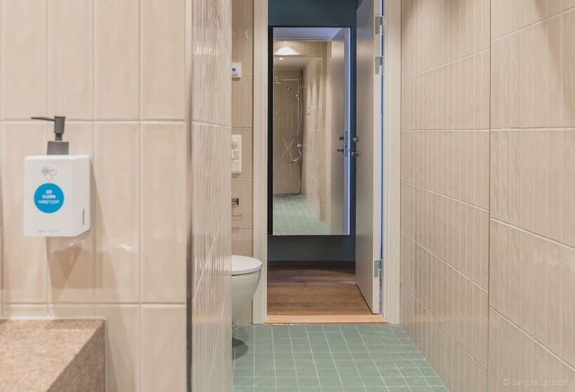 Quality Hotel The Weaver