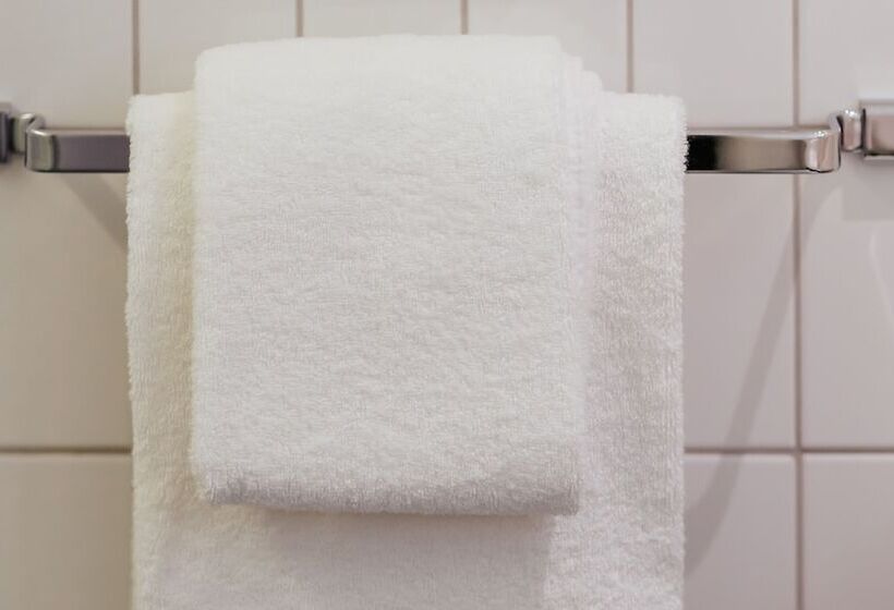 Quality Hotel The Weaver