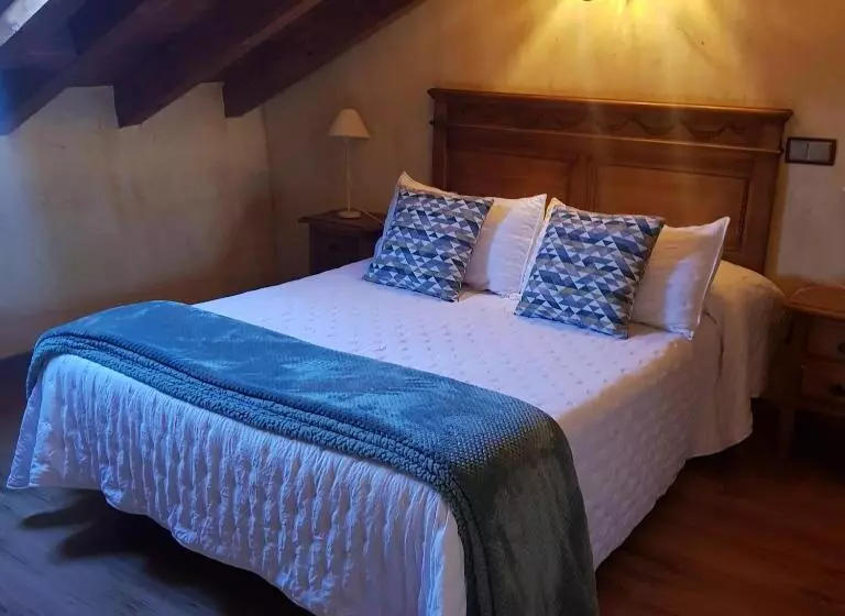 Aamiaismajoitus (B&B) Puerta Al Duraton