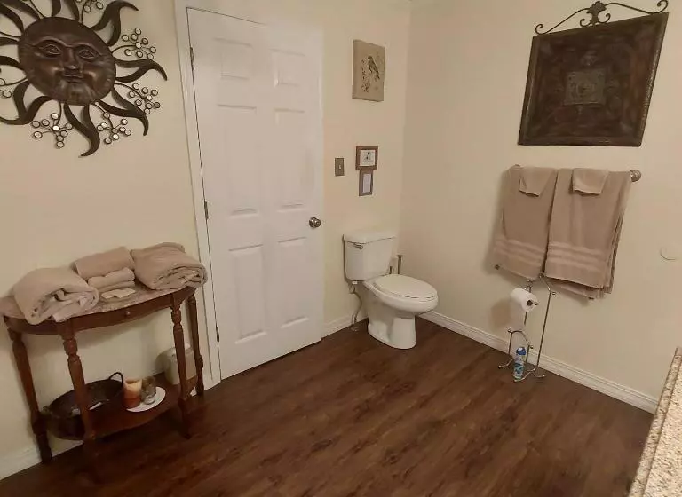 Serenity Hill Bed And Breakfast