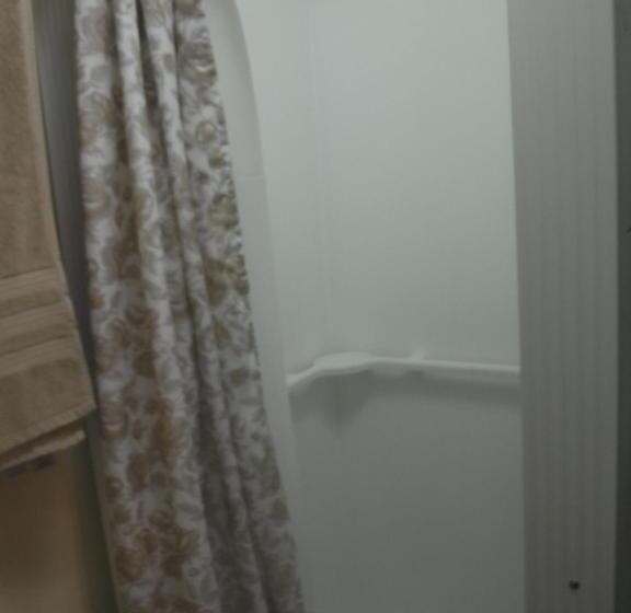 Serenity Hill Bed And Breakfast