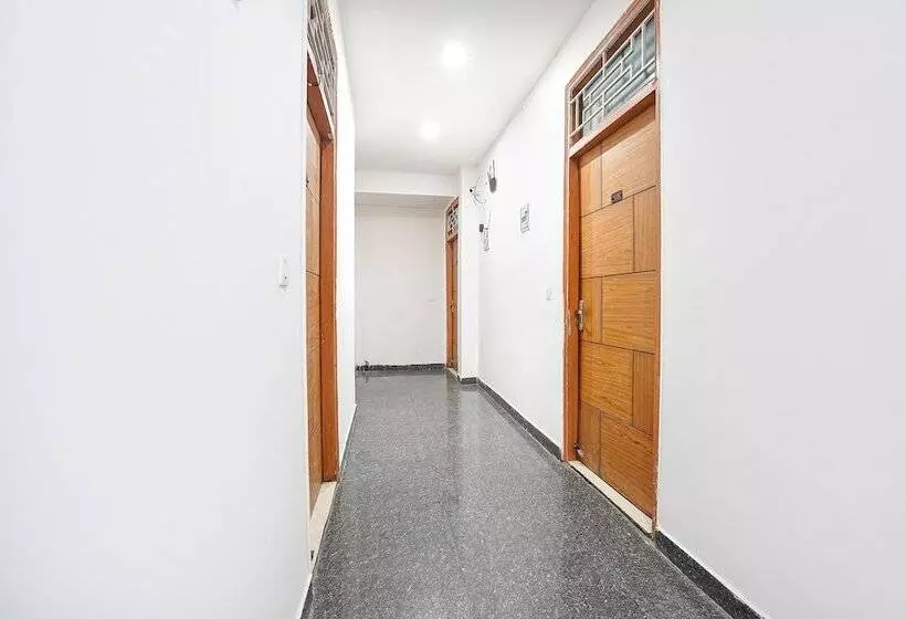Fabhotel Prime Residency