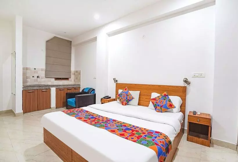 Fabhotel Prime Residency