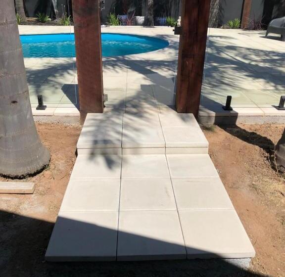 Happy Wanderer Motel Cohuna 70s Style