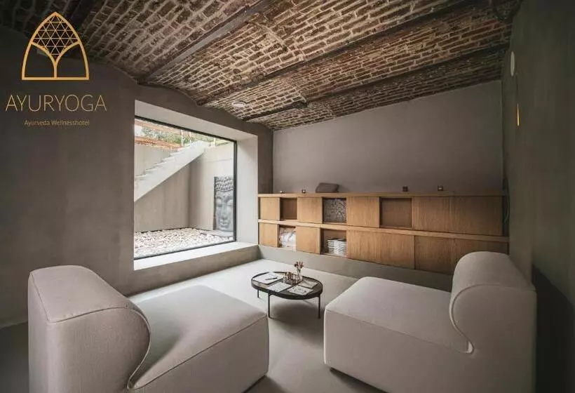 Hotelli Ayuryoga Wellness