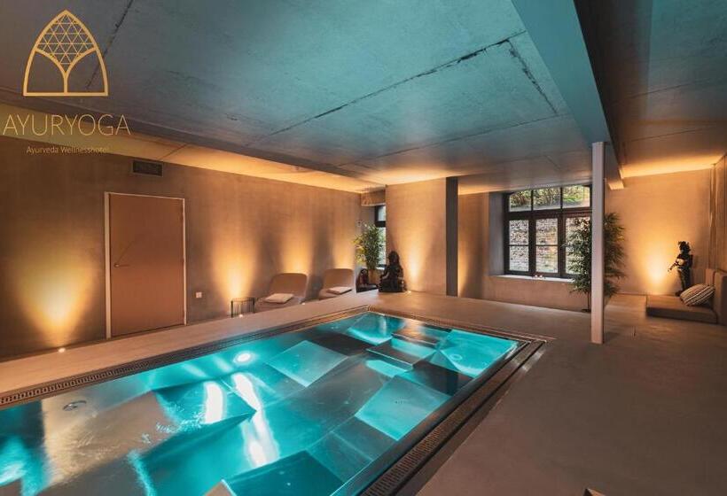 هتل Ayuryoga Wellness