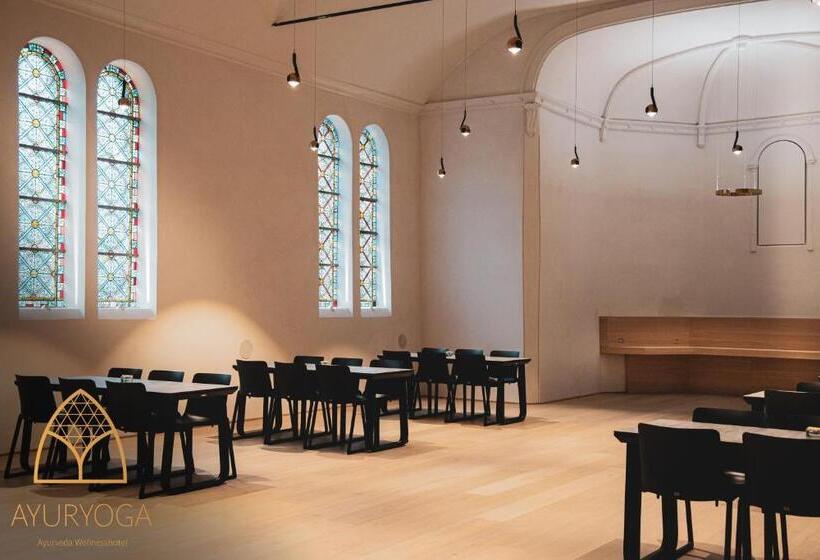 هتل Ayuryoga Wellness