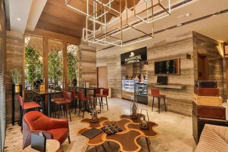 هتل Best Western Plus Maya Luxury Collection