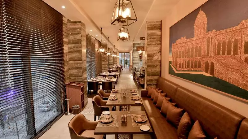 هتل Best Western Plus Maya Luxury Collection