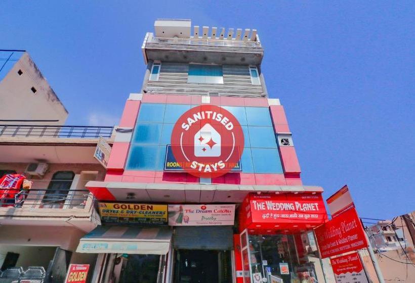 Capital O 72530 Hotel Vivaan