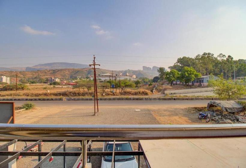 호텔 Capital O Nsk181 Rio Inn