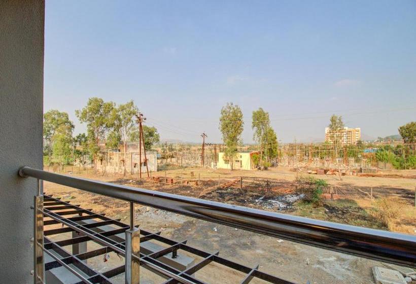 호텔 Capital O Nsk181 Rio Inn