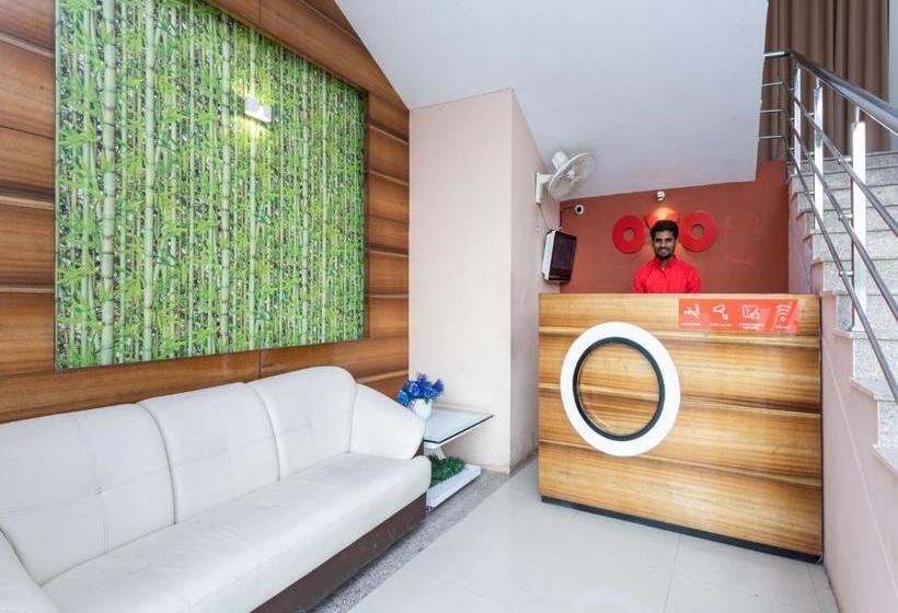 Capital O 72530 Hotel Vivaan