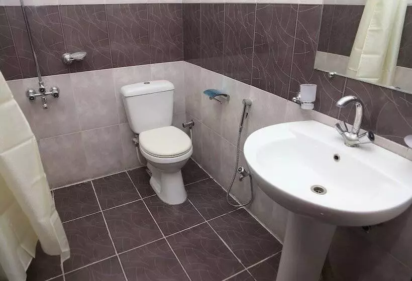 هتل Hak Mall Suites