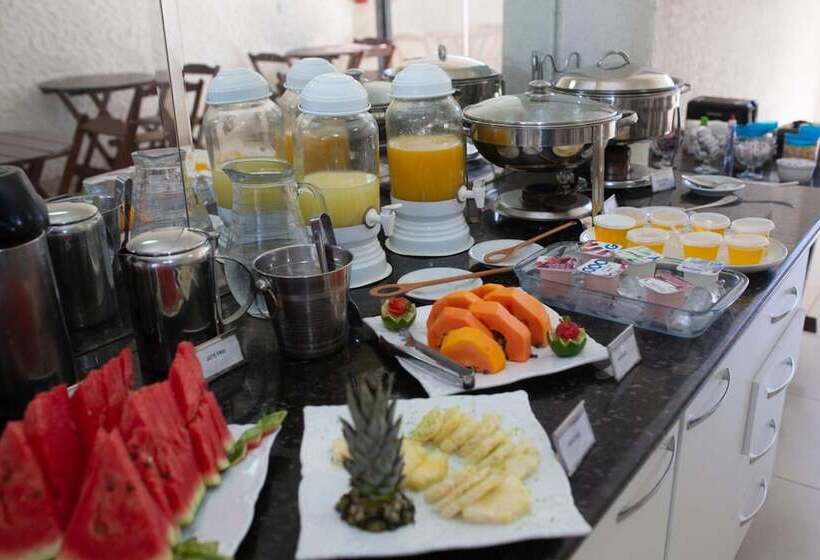 Hotel Havana Express