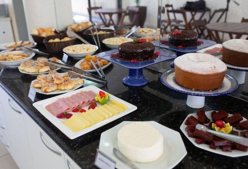 Hotel Havana Express