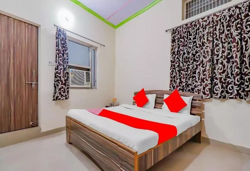 ホテル Oyo 77555 Shyam Sewa Ashram