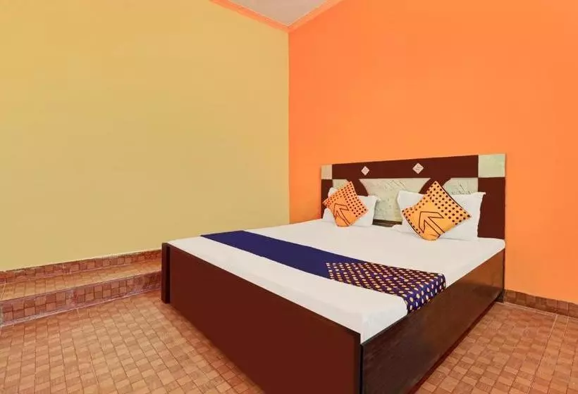Hotelli Spot On 77655 Gauri Shankar Guest House