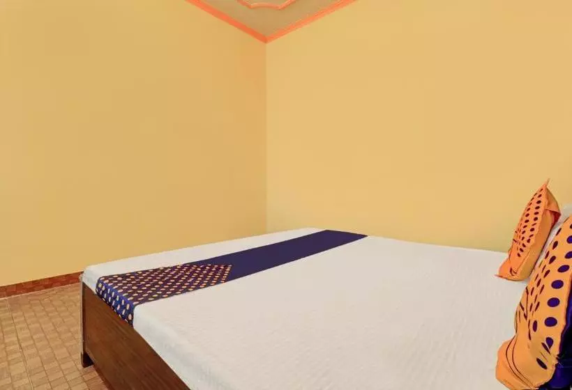 Hotelli Spot On 77655 Gauri Shankar Guest House