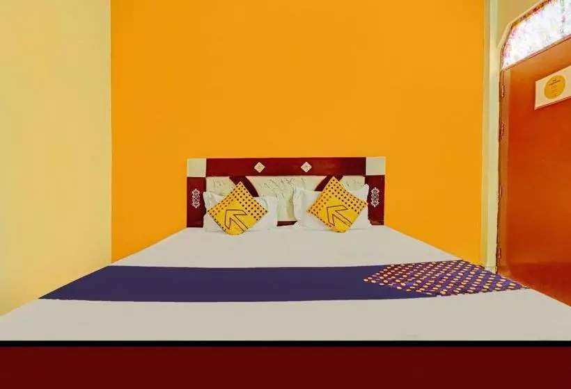 Hotelli Spot On 77655 Gauri Shankar Guest House