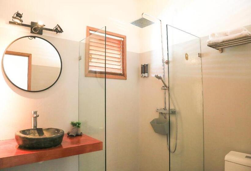 هتل Takuma Boutik