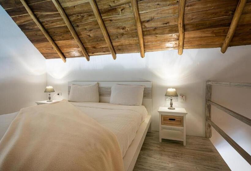 هتل Takuma Boutik