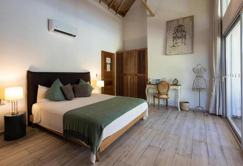 هتل Takuma Boutik