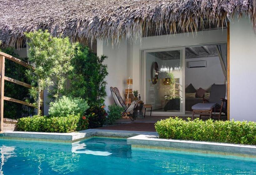 هتل Takuma Boutik