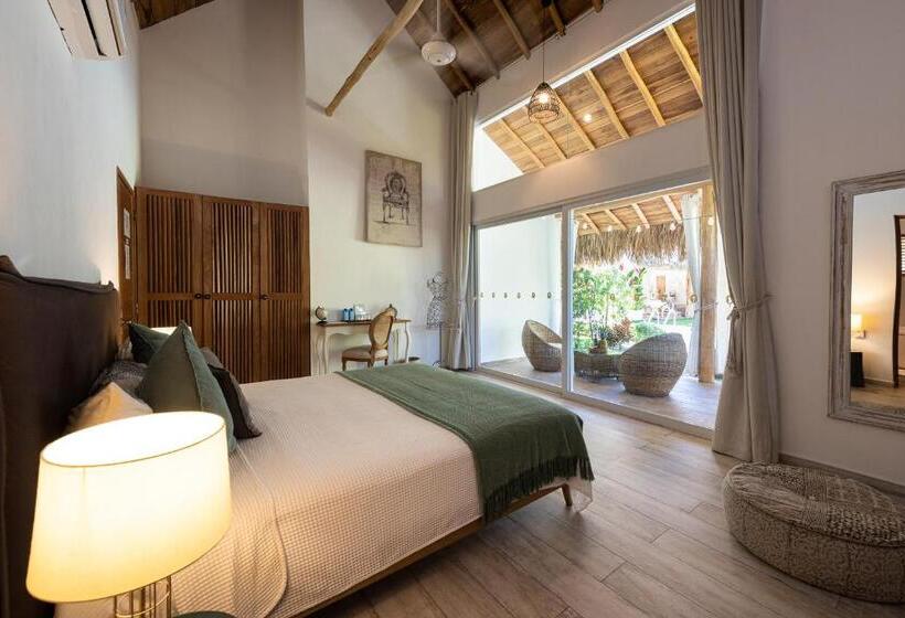 هتل Takuma Boutik