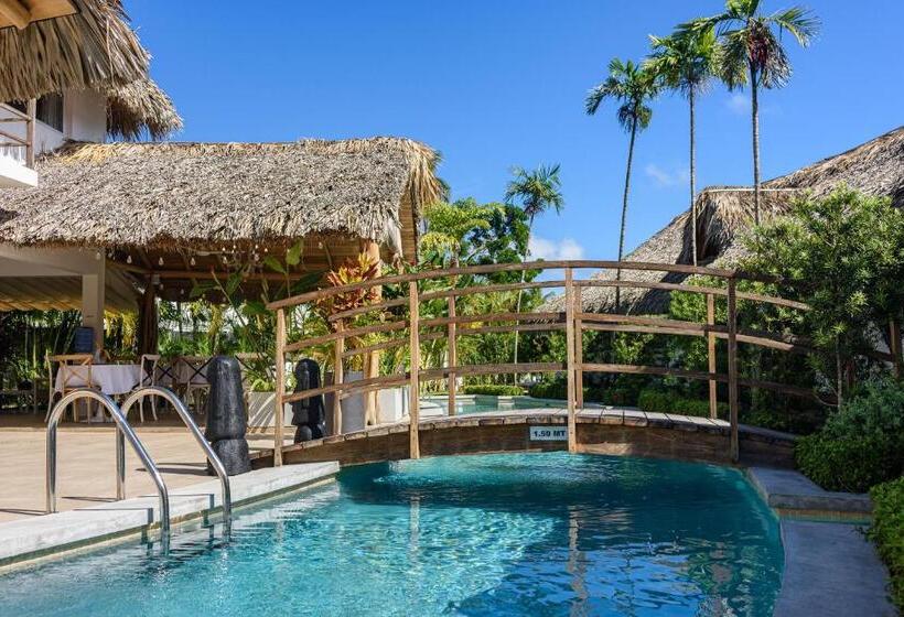 هتل Takuma Boutik