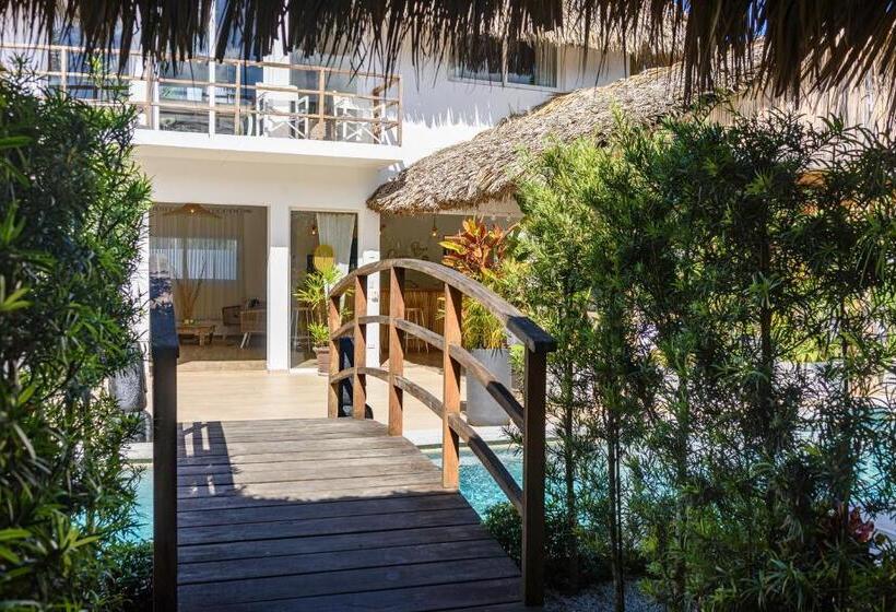 هتل Takuma Boutik