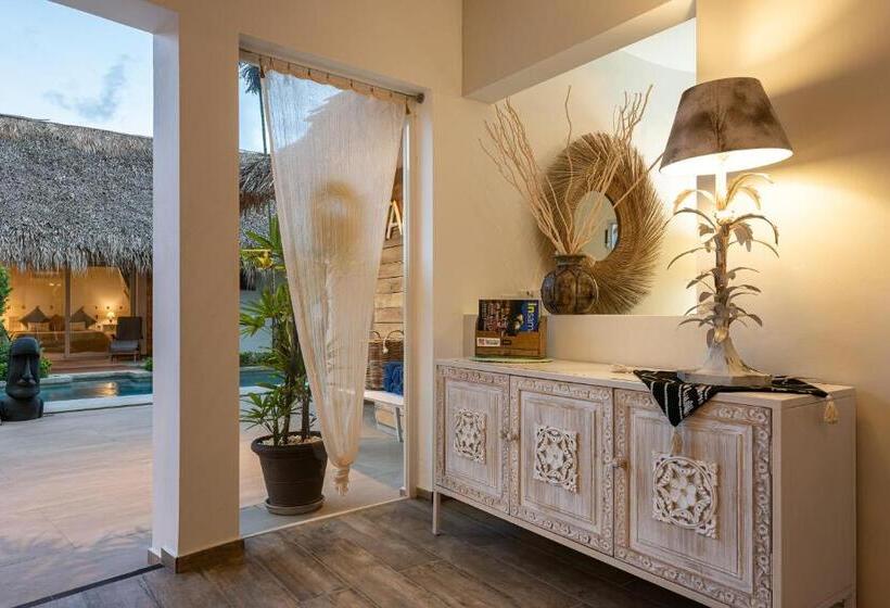 هتل Takuma Boutik