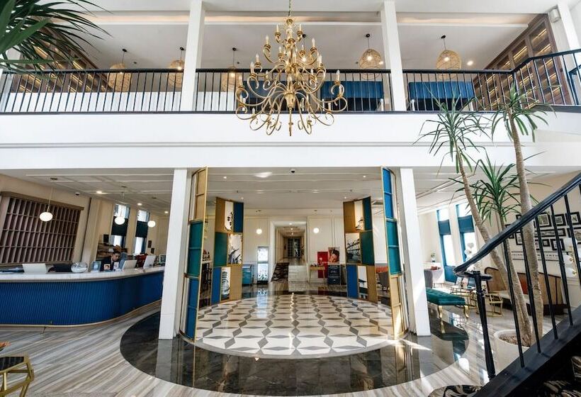 בית מלון כפרי Vasaka Maison Bandung