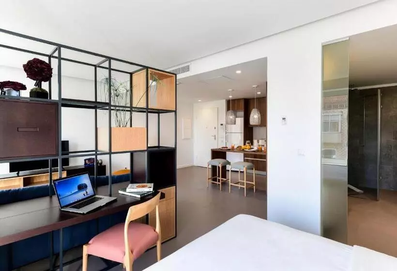 Oscar Concept Apartments