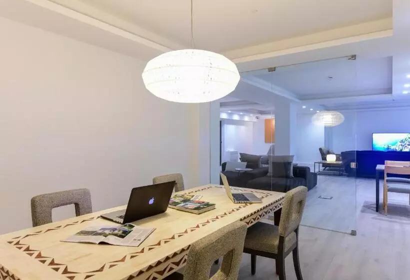 Oscar Concept Apartments