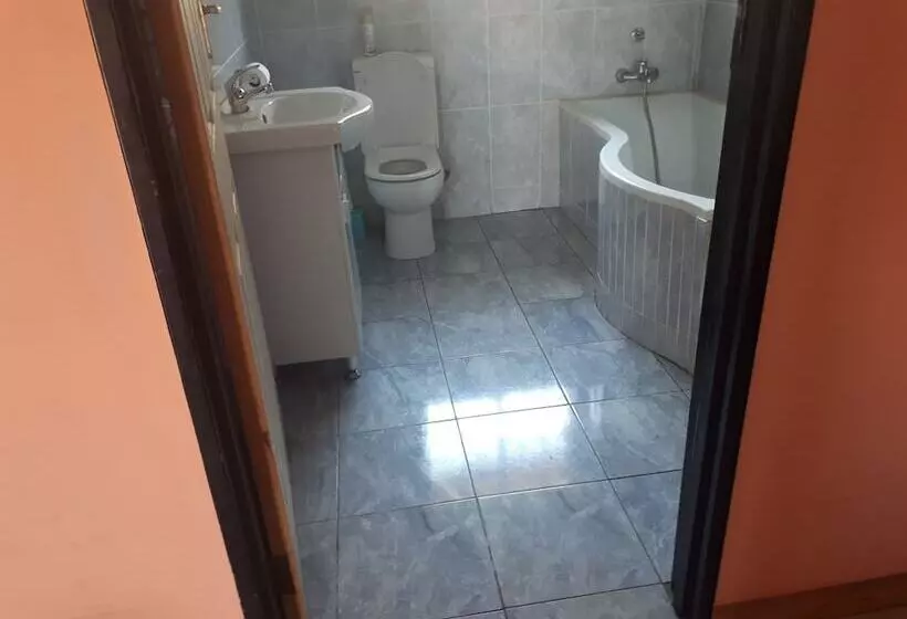 Majatalo C  Land Guest House Meyerton