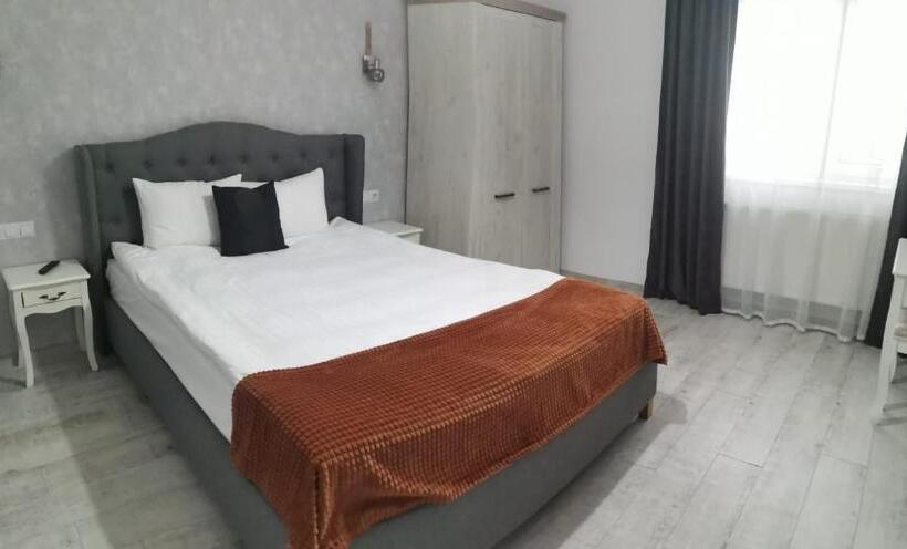 بنسيون Casa Danto