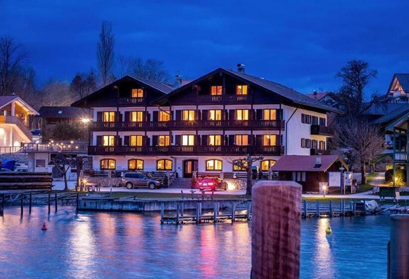 Пансион Gästehaus Grünäugl Am See