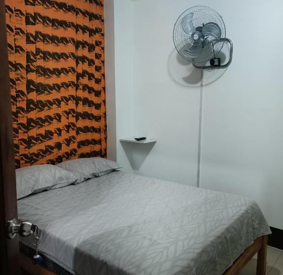 Panzió Hostal Venecia Tu Casa En Manta