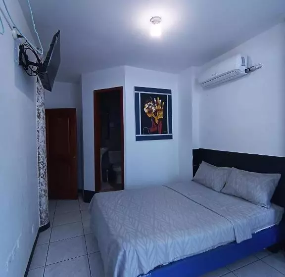 پانسیون Hostal Venecia Tu Casa En Manta