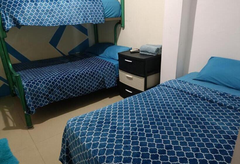 Panzió Hostal Venecia Tu Casa En Manta