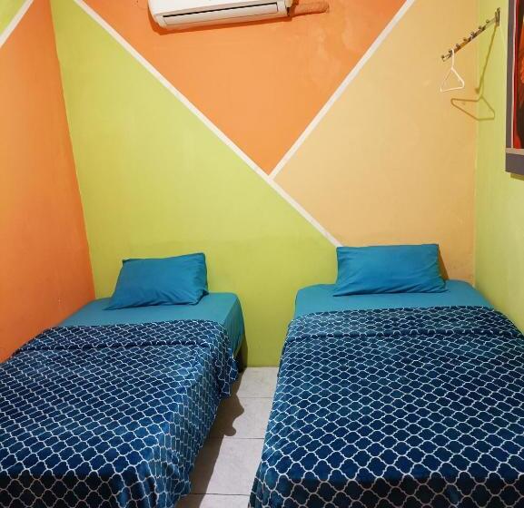 Panzió Hostal Venecia Tu Casa En Manta