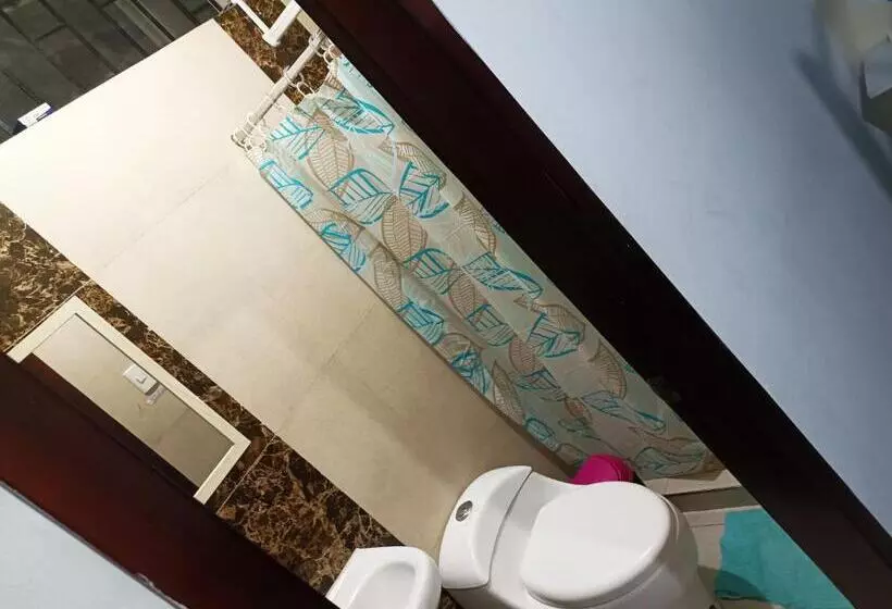 پانسیون Hostal Venecia Tu Casa En Manta