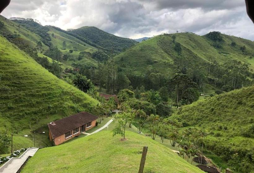Pensionat Pousada Vale Das Flores