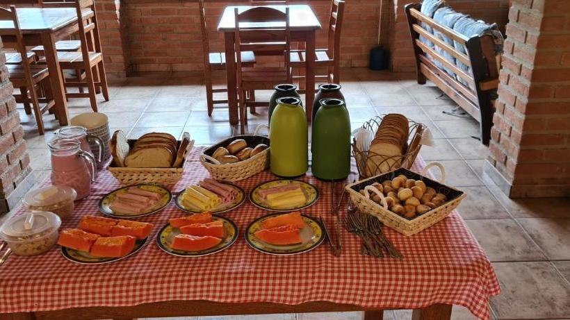 Pensionat Pousada Vale Das Flores