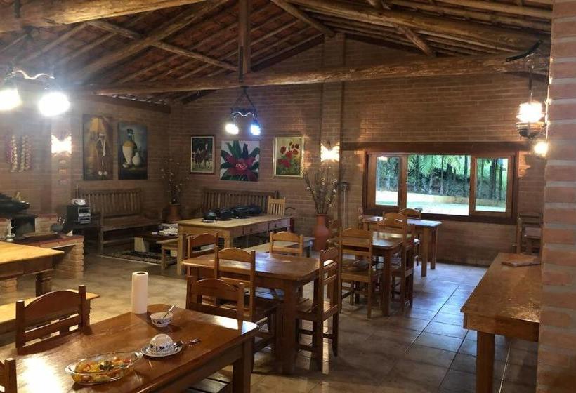 Pensionat Pousada Vale Das Flores