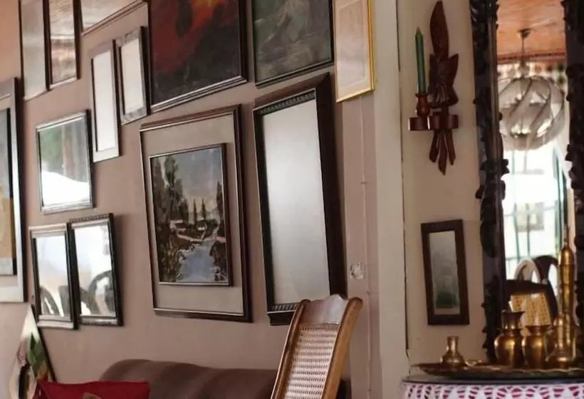 ユースホステル Aroma Cafetera