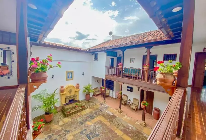 ユースホステル Casa Del Carmen   Villa De Leyva