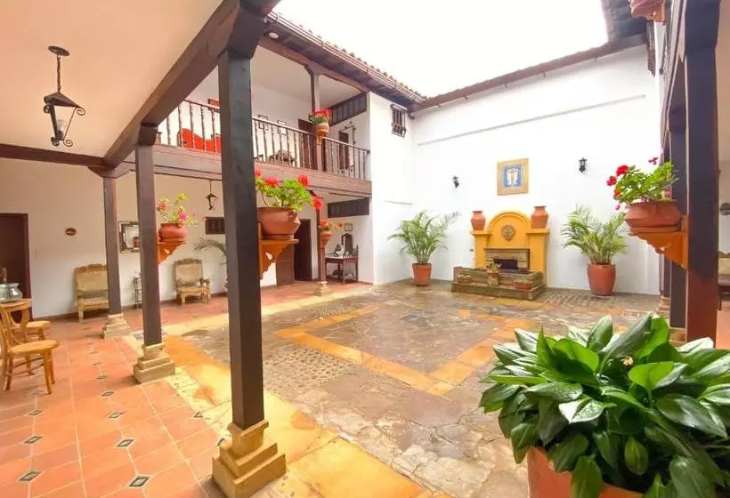 ユースホステル Casa Del Carmen   Villa De Leyva